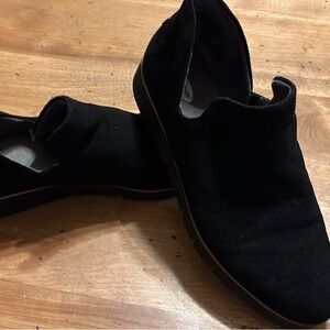 Dr. Scholls booties with cut out details